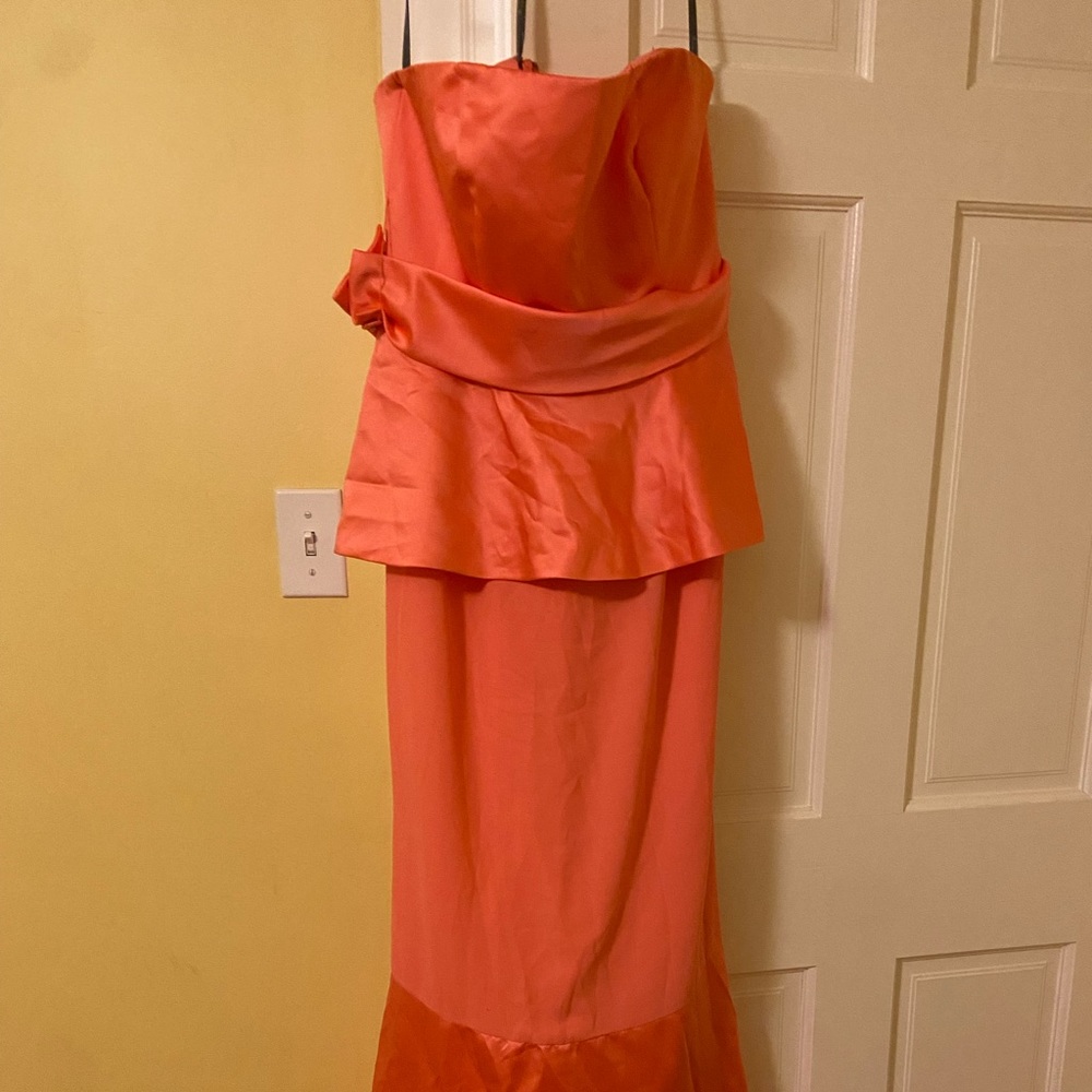 Vera Wang Coral color dress